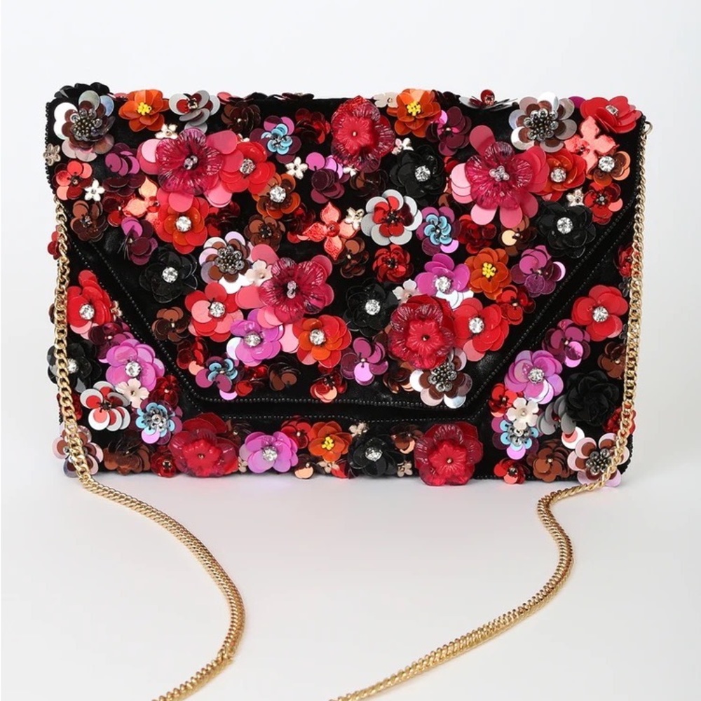 Clutch purse. Only used once for two hours